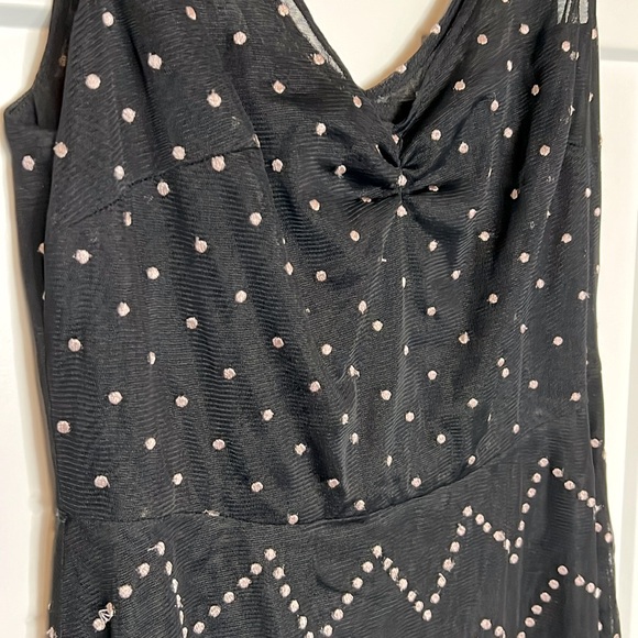 BCBGMaxAzria Chevron Polka Dot Sleeveless Midi Dress - Picture 2 of 6